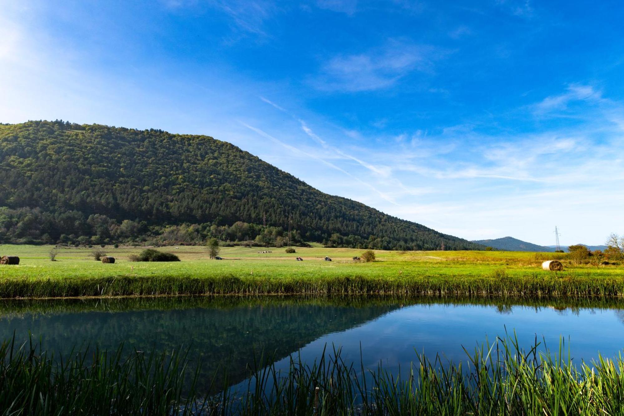 Riverside Apartments Otočac Zewnętrze zdjęcie