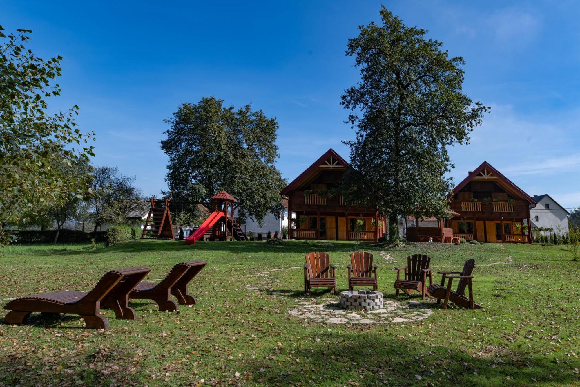 Riverside Apartments Otočac Zewnętrze zdjęcie