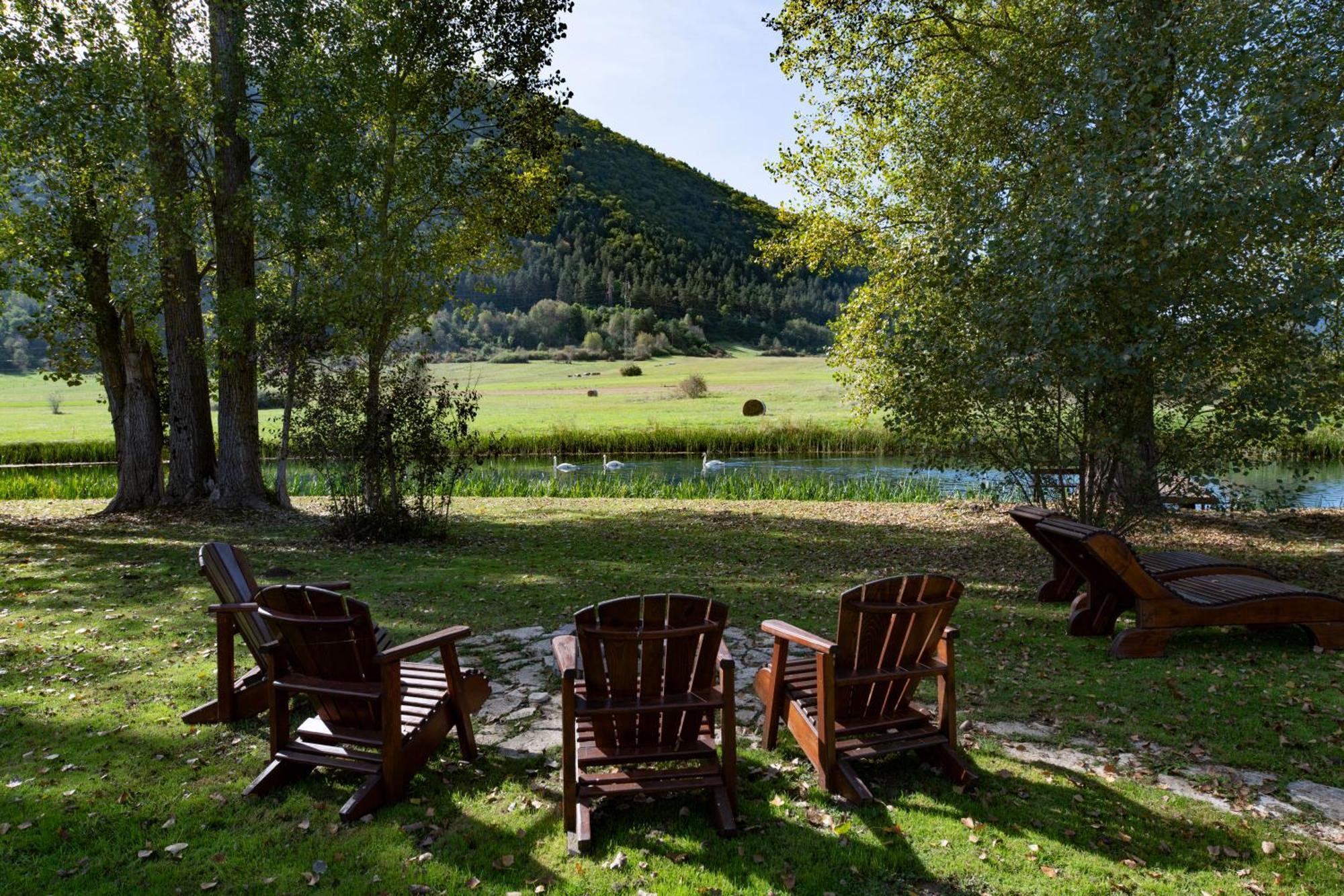 Riverside Apartments Otočac Zewnętrze zdjęcie